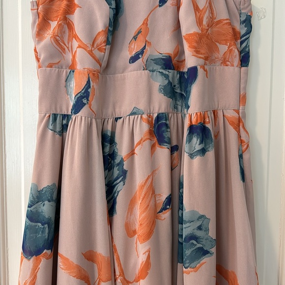 Halter Printed Dress - Picture 4 of 4